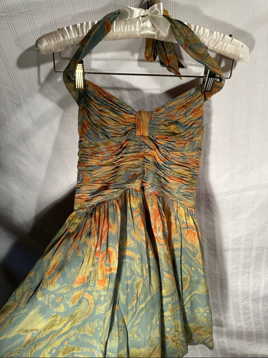 Adrianna Papell Dresses & Skirts - Adrianna Papell One-Shoulder Fit-and-Flare Dress in Green and Gold